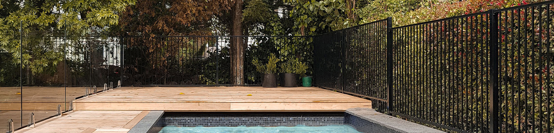 TUBULAR ALUMINIUM POOL FENCING