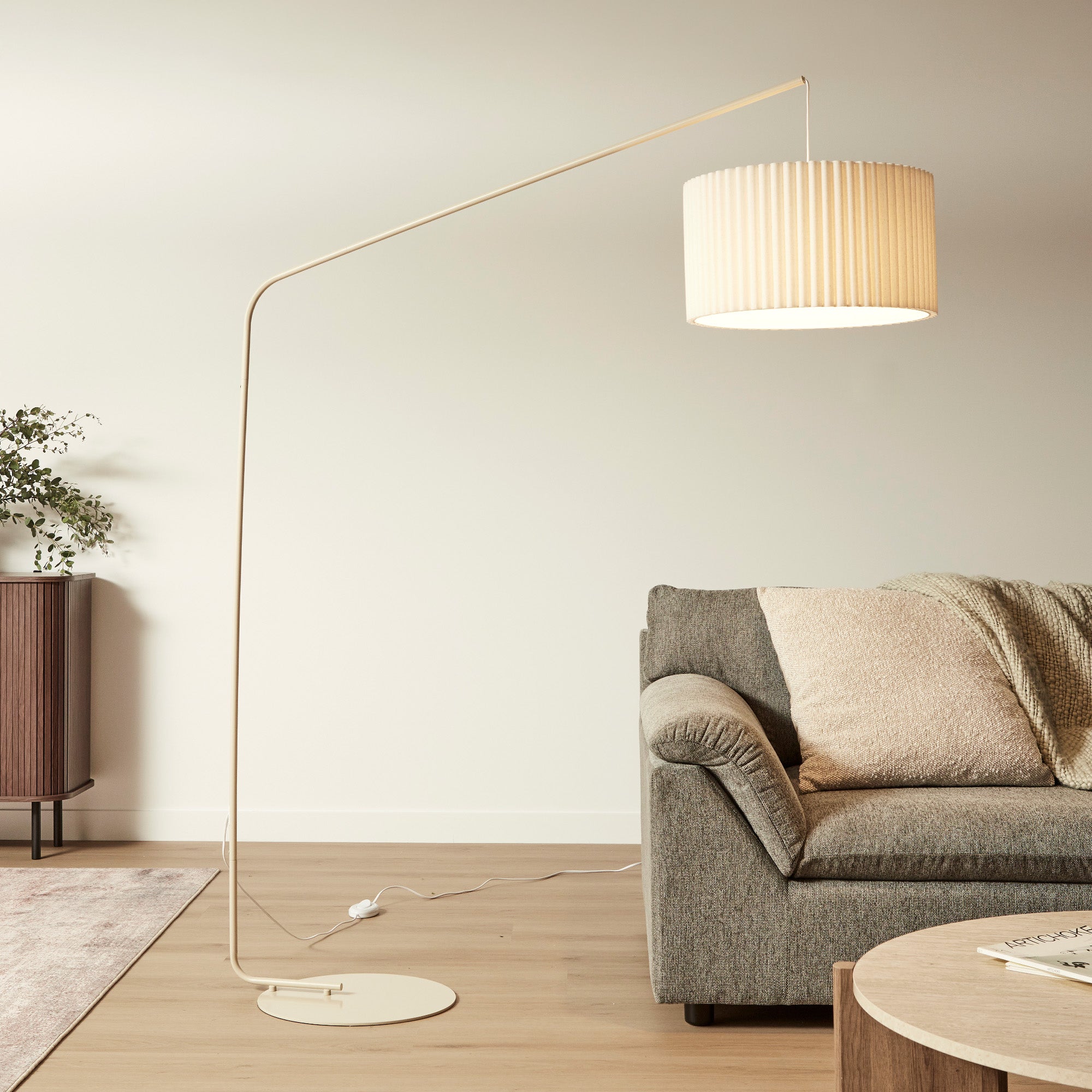Brooklyn Floor Lamp Oat lifestyle image