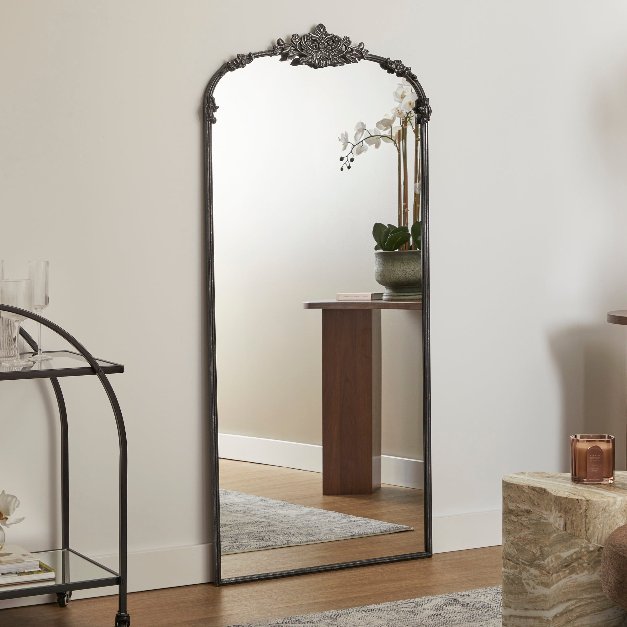Florence 160cm Baroque Mirror Black lifestyle image
