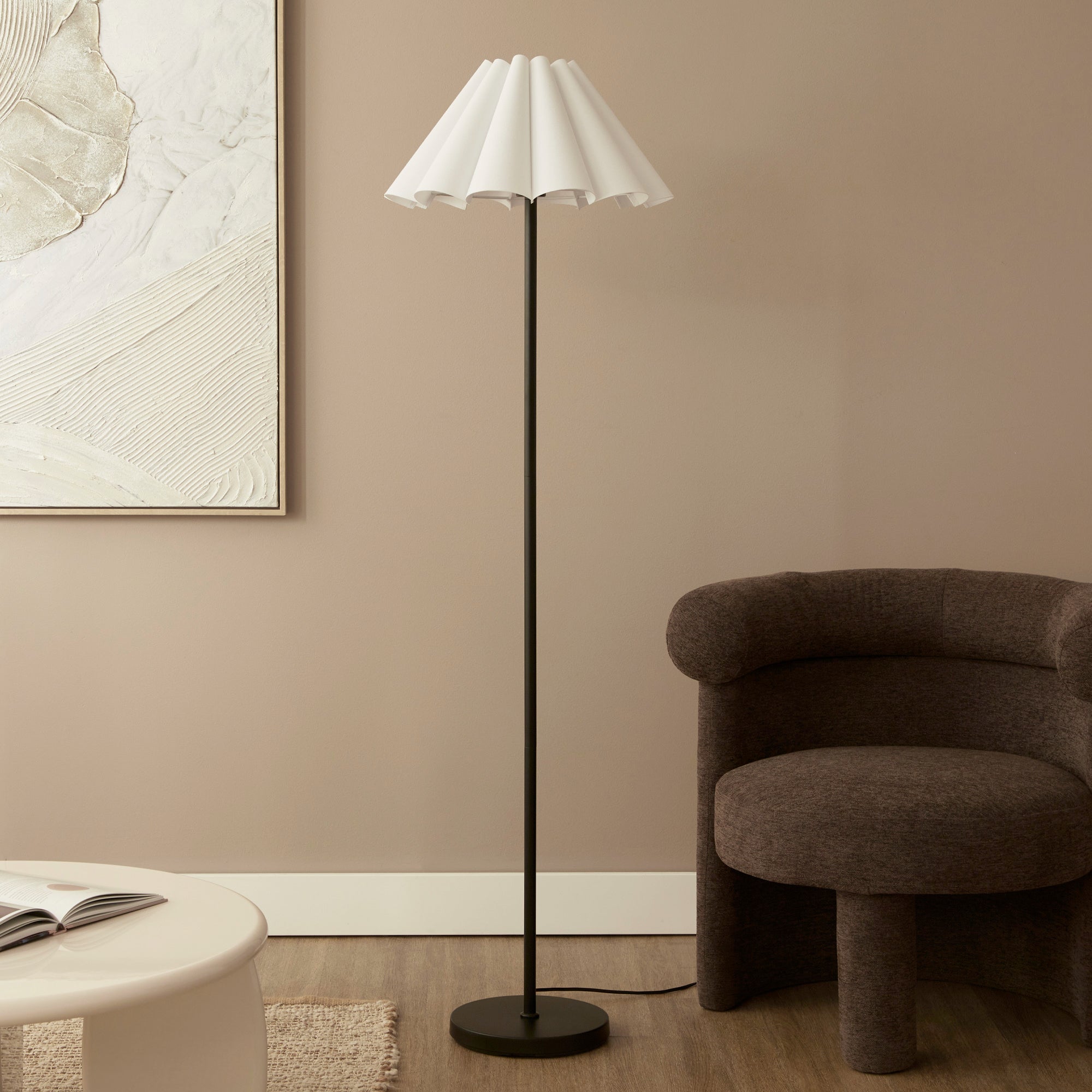 Zola Floor Lamp Black lifestyle image