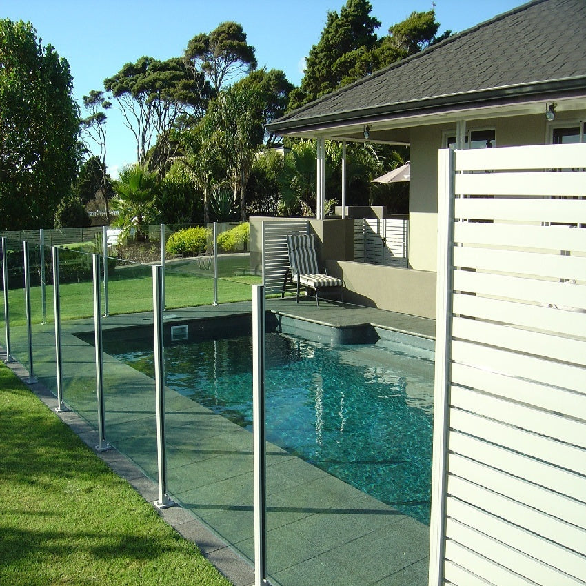 Frameless vs. Semi-Frameless Pool Fencing: Which Is Right for You?