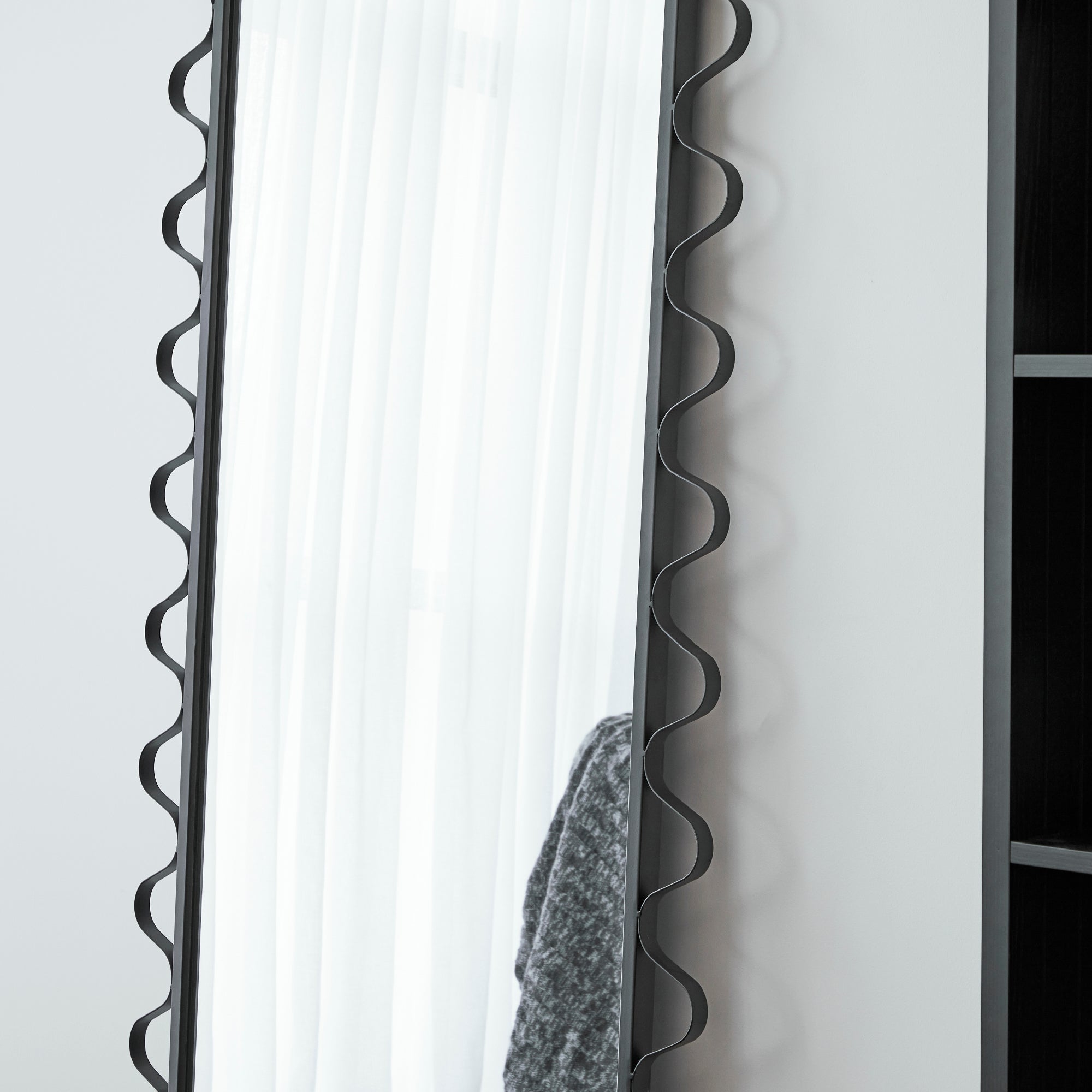 Aria Wavey 180cm Floor Length Mirror Black product image 5