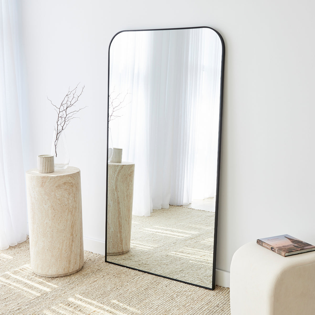 Ivy 165cm Rounded Mirror Black lifestyle image