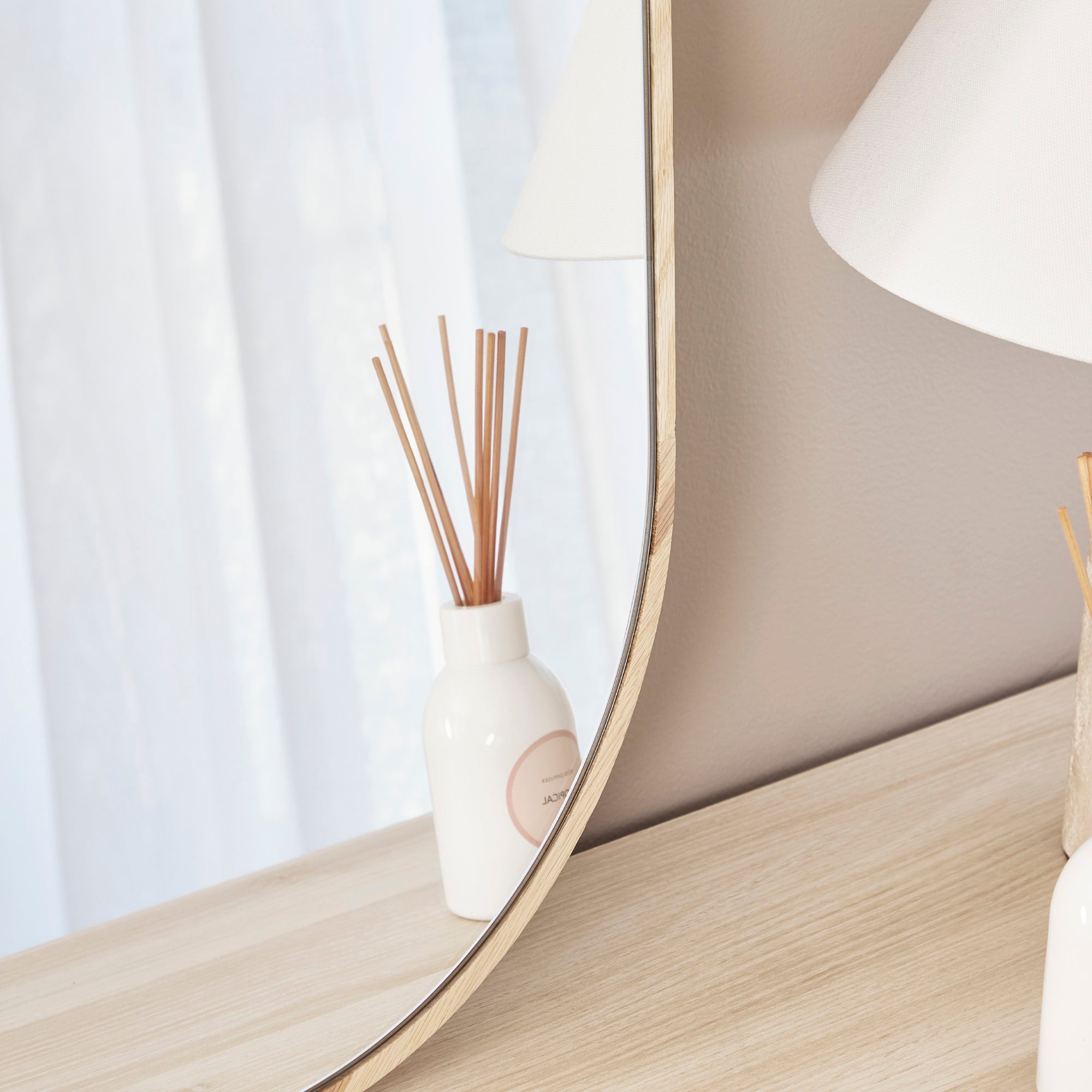 Oakleigh 70cm Oval Solid Oak Mirror product image 5