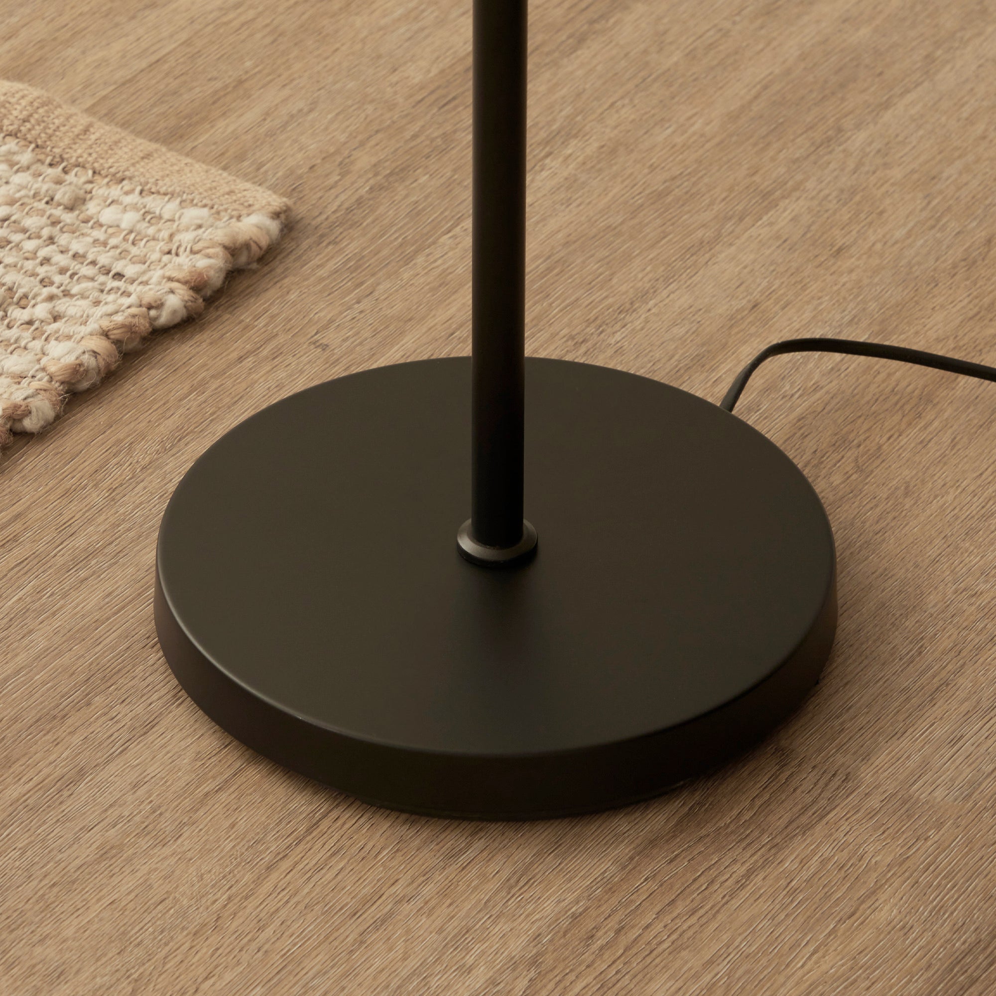 Zola Floor Lamp Black product image 7