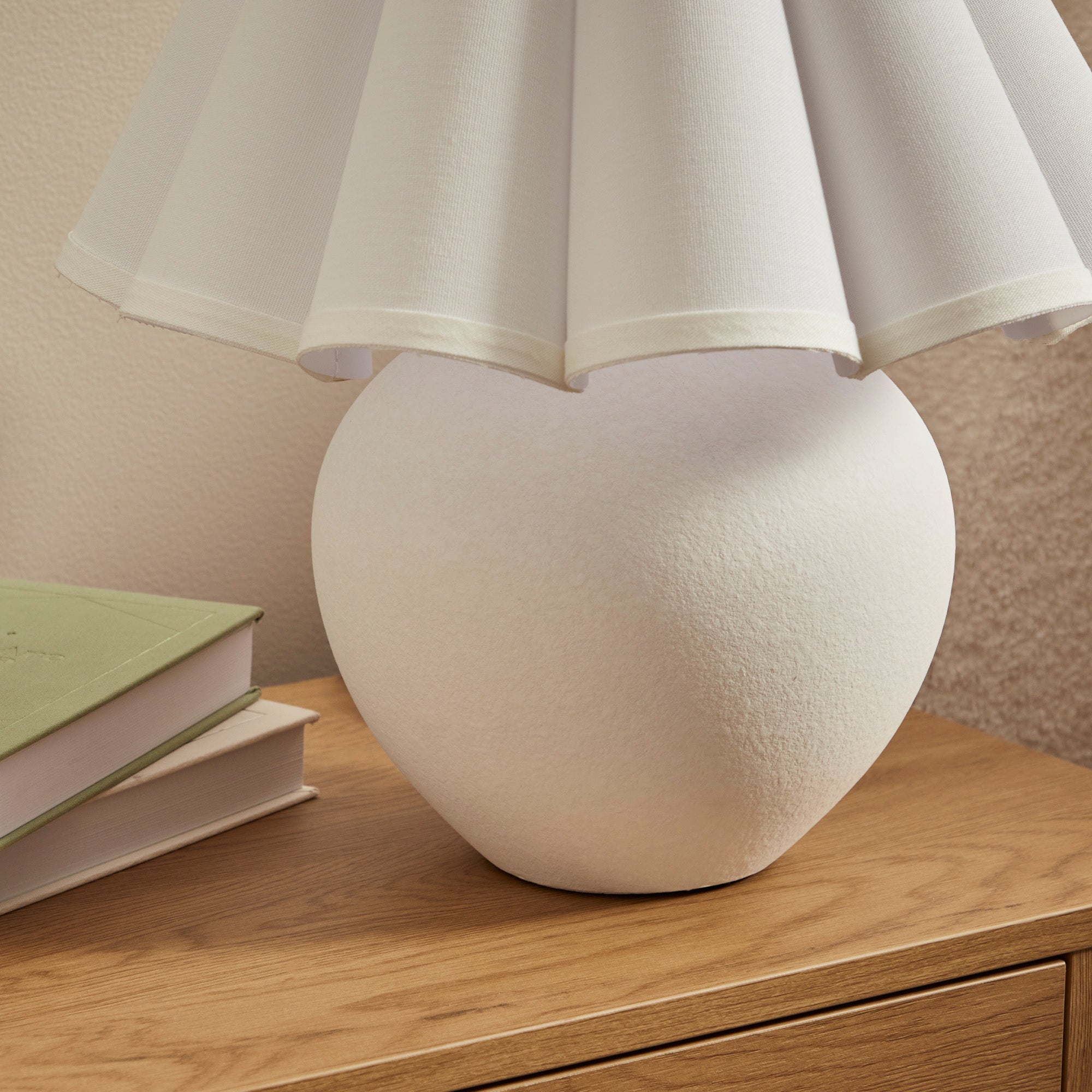 Amalie Table Lamp White product image 6