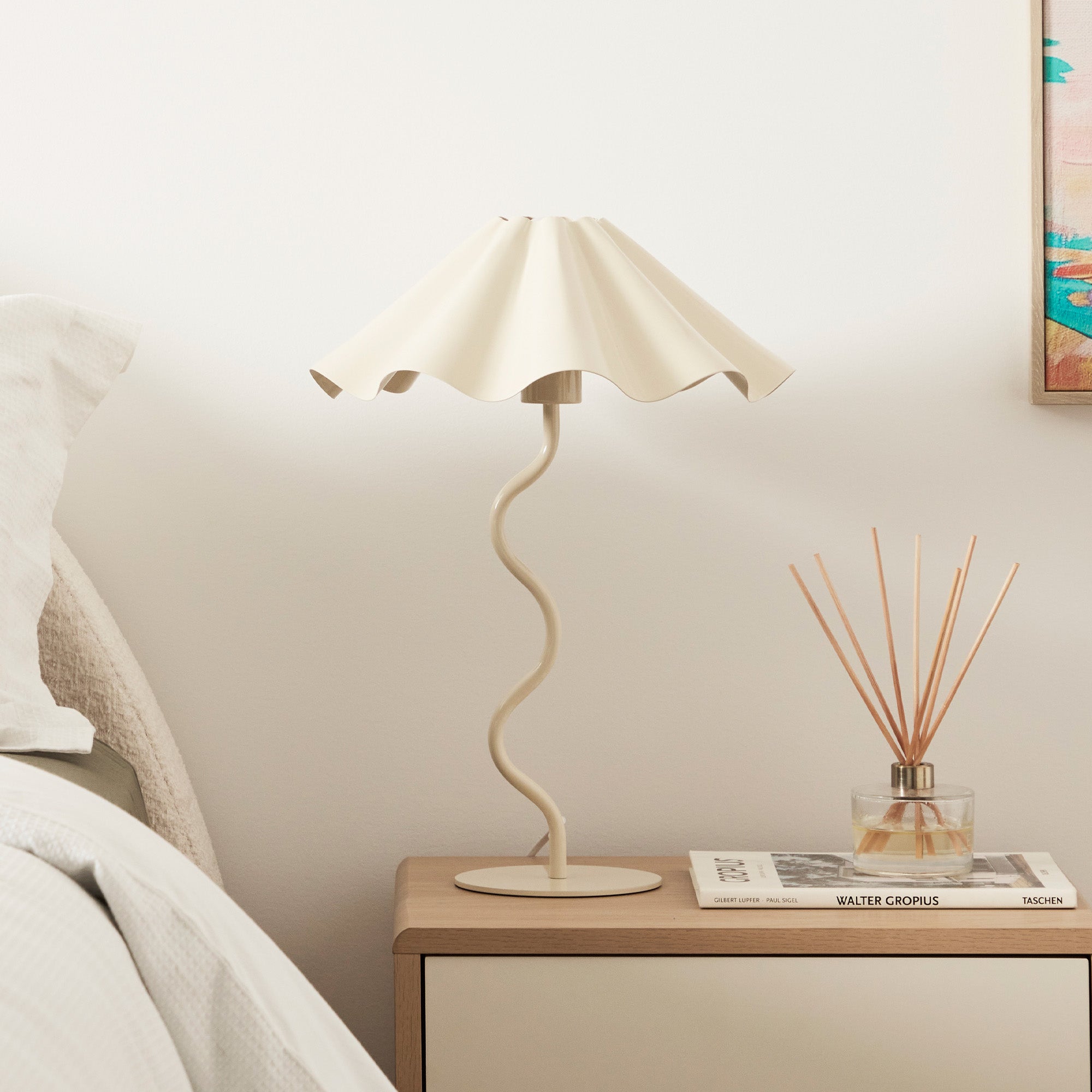 Lola Table Lamp Cloud product image 3