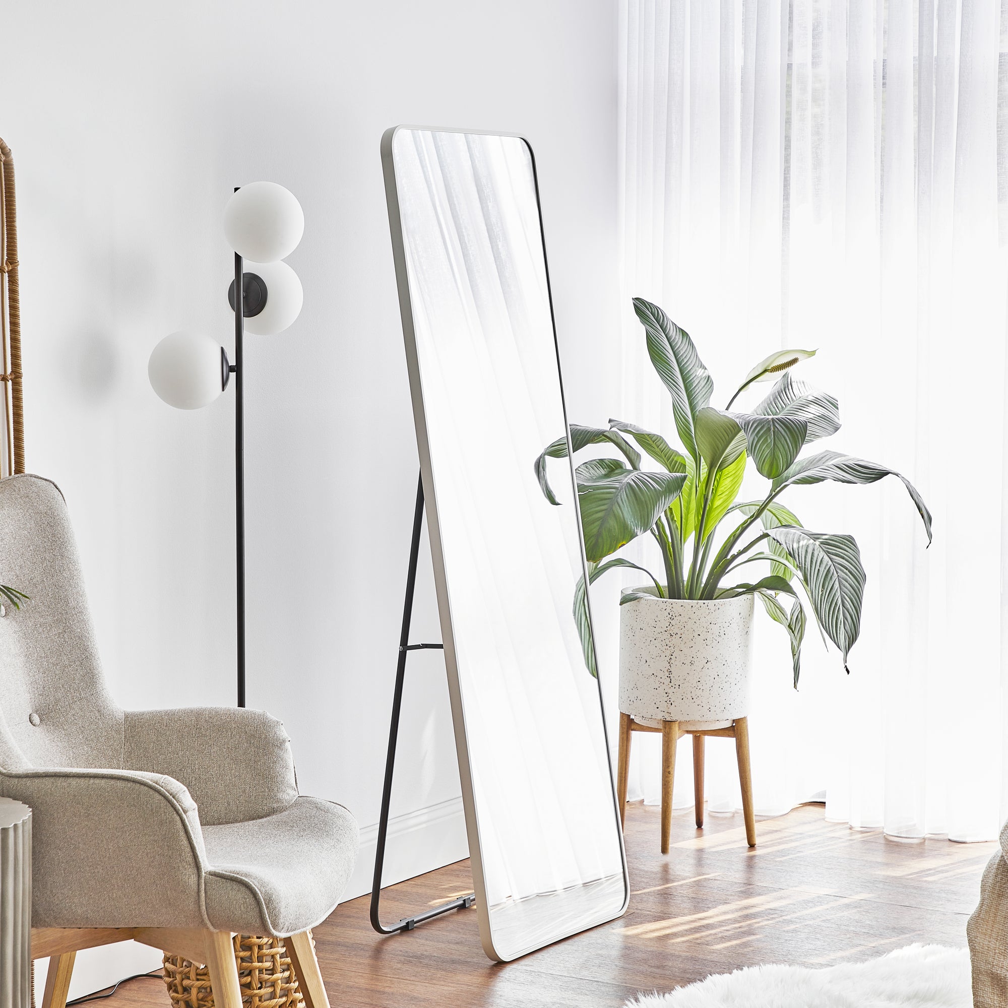 Elle 165cm Standing Full Length Rectangle Mirror White product image 5