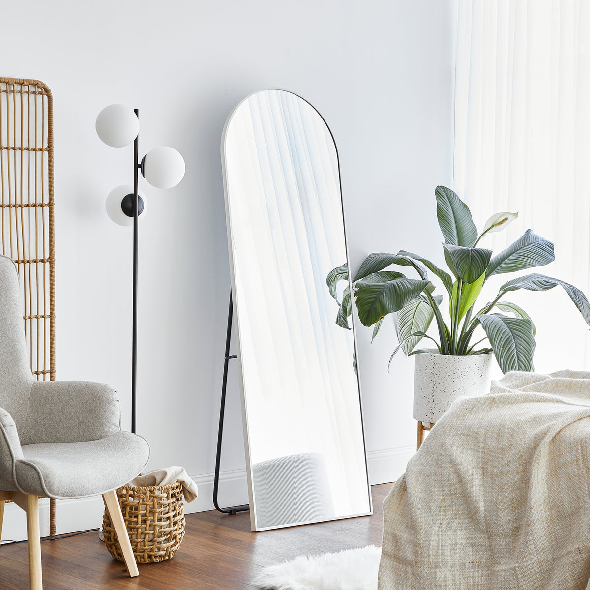 Cindy 165cm Arched Standing Full Length Mirror White lifestyle image