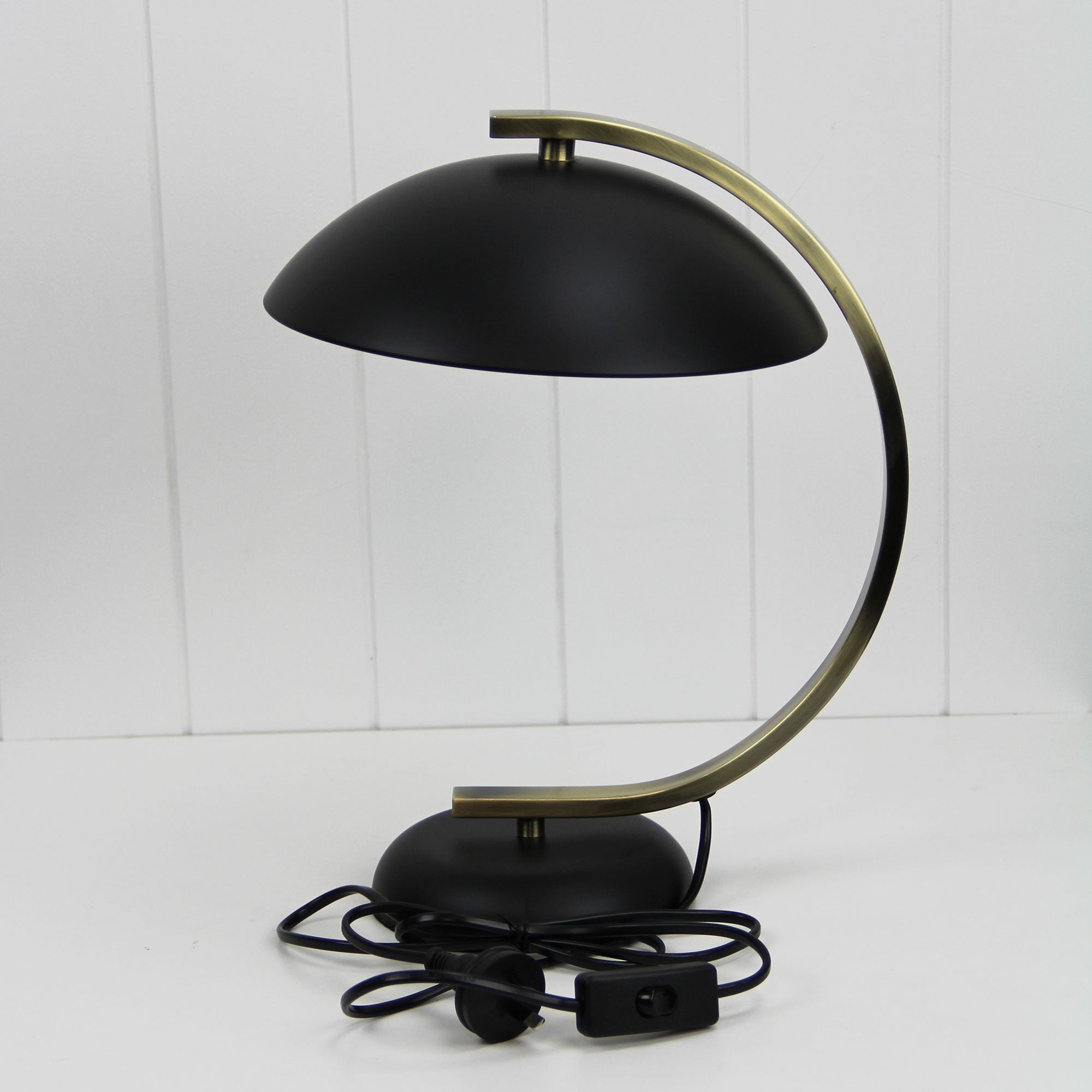 Deco Black Antique Brass Table Lamp product image 2