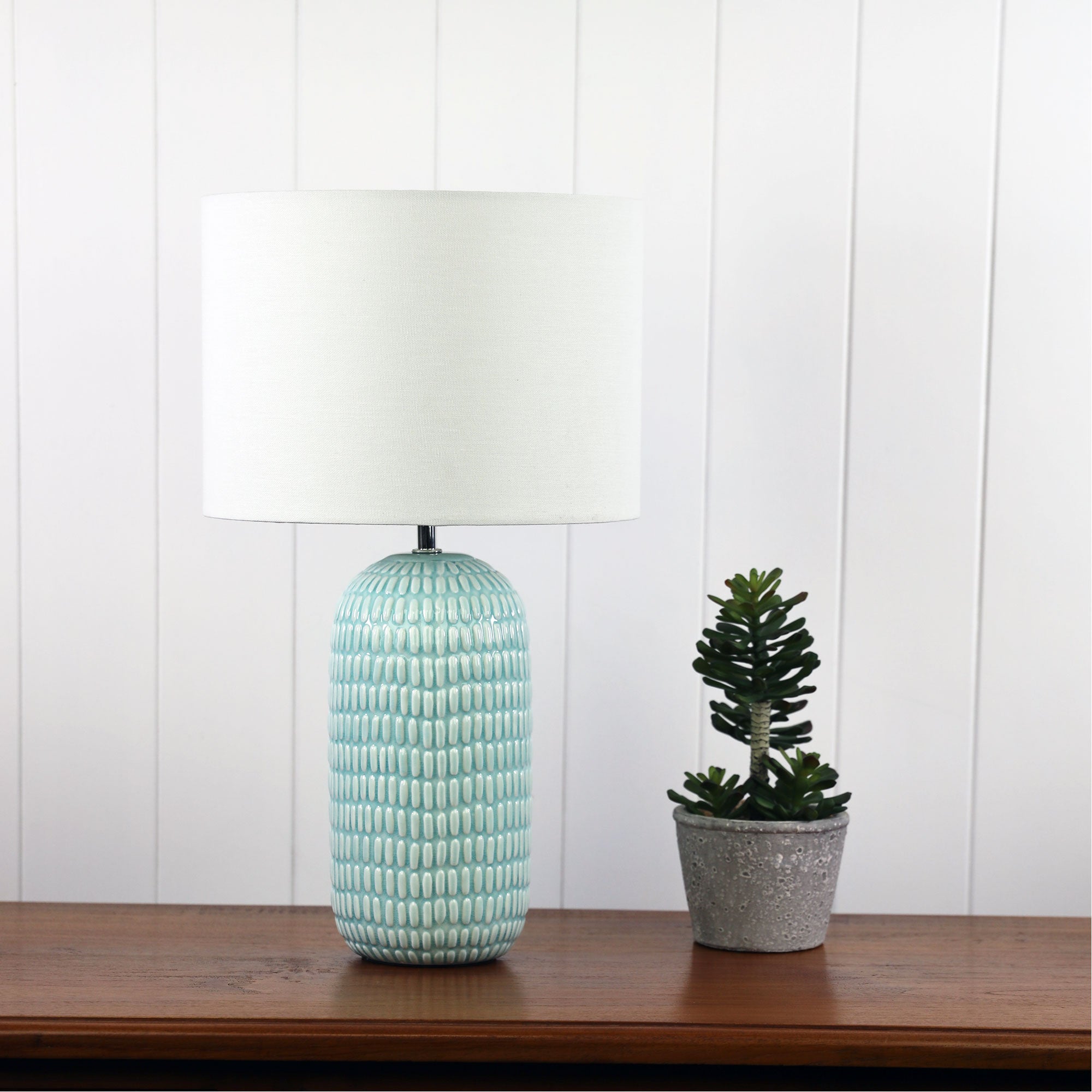 Hurley Ceramic Table Lamp with Shade product image 2