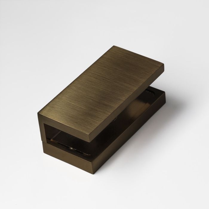SBC10SQDAS – U Bracket Concealed Screw Square Dark Antique Brass – supplier gallery view 2