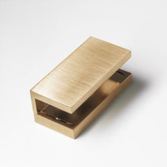 SBC10SQRBB – U Bracket Concealed Screw Square Raw Brushed Brass – supplier gallery view 2